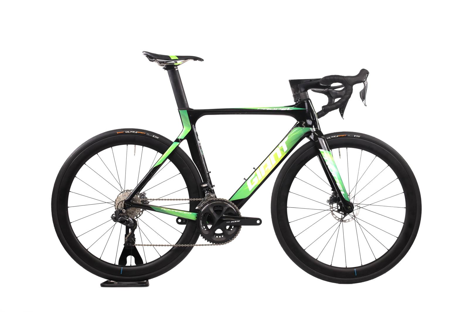 GIANT PROPEL 2018 ADVANCED1 【最新上位モデルのコンポーネント新型