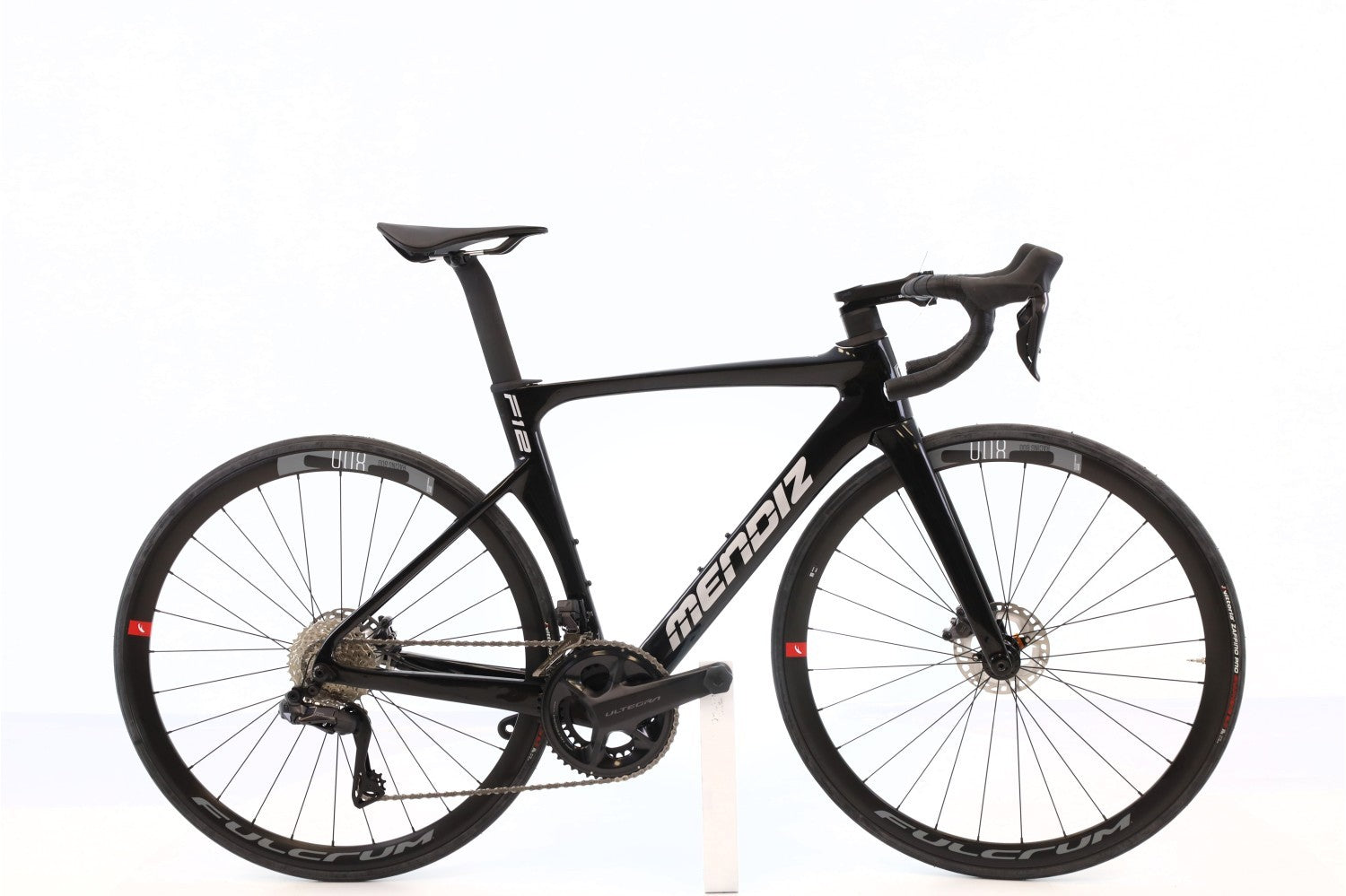 mendiz rennrad Mendiz F12 Di2 12V 2023 - Shimano Ultegra Di2 - Fulcrum Racing 800 | VERY_GOOD