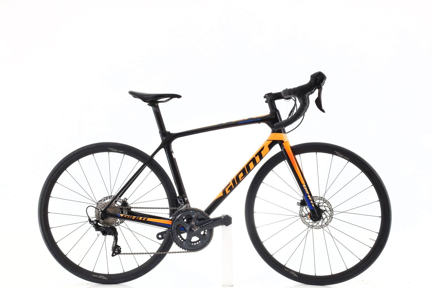 gebrauchte giant rennräder Giant TCR Advanced 1 2022 - Shimano 105 - RP GR24 | Very Good Condition