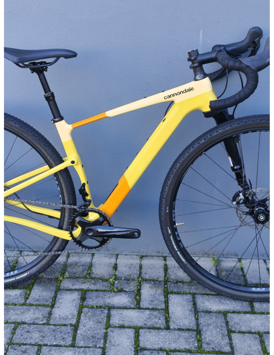 cannondale topstone carbon 2 lefty gravel bike Cannondale Topstone Carbon 2 Lefty 2023 - Shimano GRX - WTB | EXCELLENT