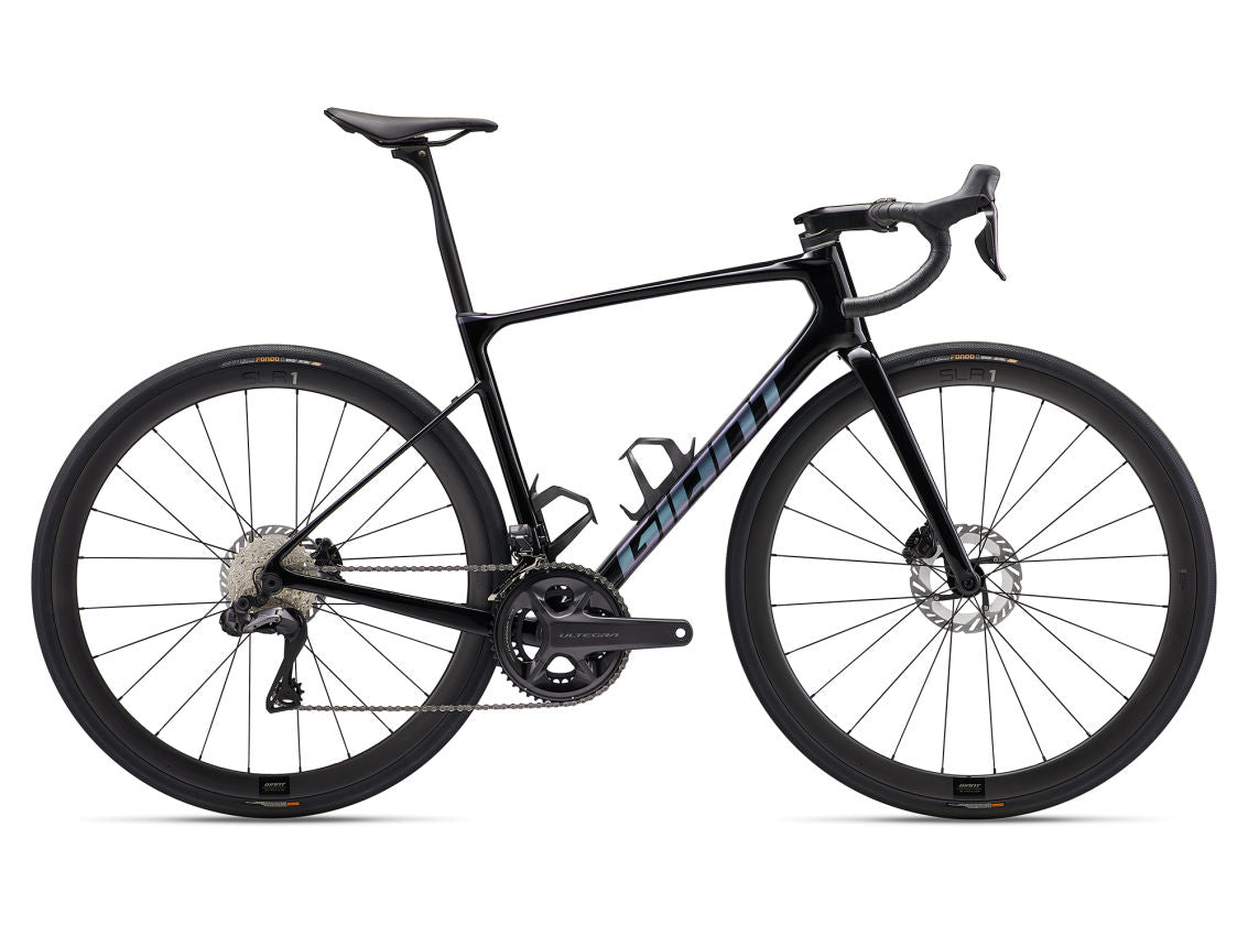 Giant Defy Advanced Pro 0 2024 - Shimano Ultegra Di2 12sp - Giant SLR 1 36 Carbon