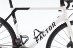 Factor O2 2022 - Sram Force AXS 2x12sp - Black Inc 30