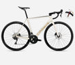 Orbea ORCA M30I 2025 - Shimano 105 Di2 R7150 - OC Road Performance RP31 - R, Rise 15, Reach 70, Drop 125 - 43 - Bikeroom