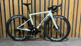 Specialized S - Works Tarmac SL8 2024 - Shimano Dura - Ace Di2 12sp - Roval Rapide CLX II - 2 - Bikeroom